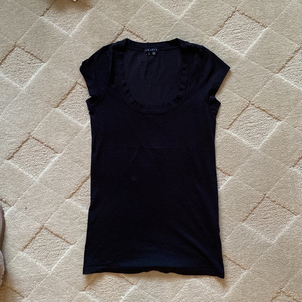 Theory cap sleeve t-shirt